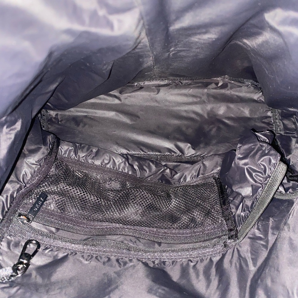 Dkny Full-Size Backpack Black Adjustable Straps - image 5